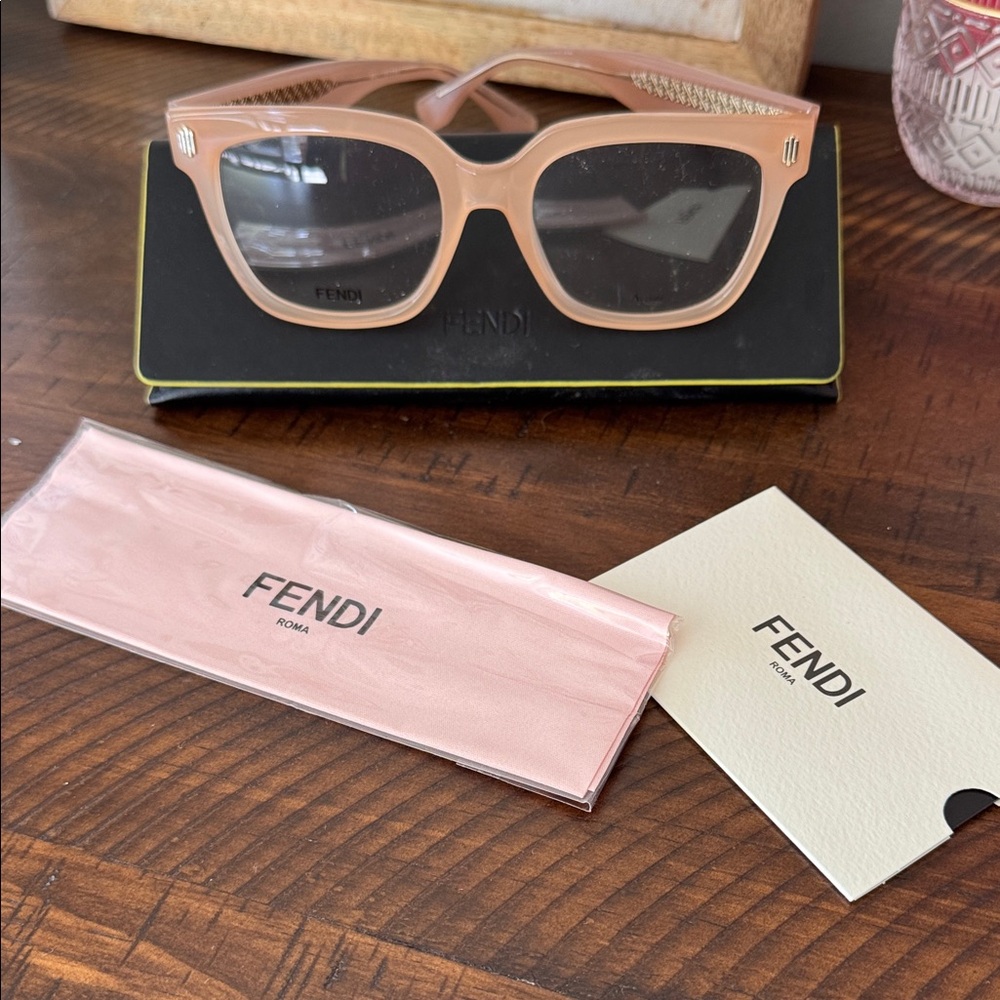 Fendi ROMA Blush Pink Cat-Eye Glasses with case - NWOT